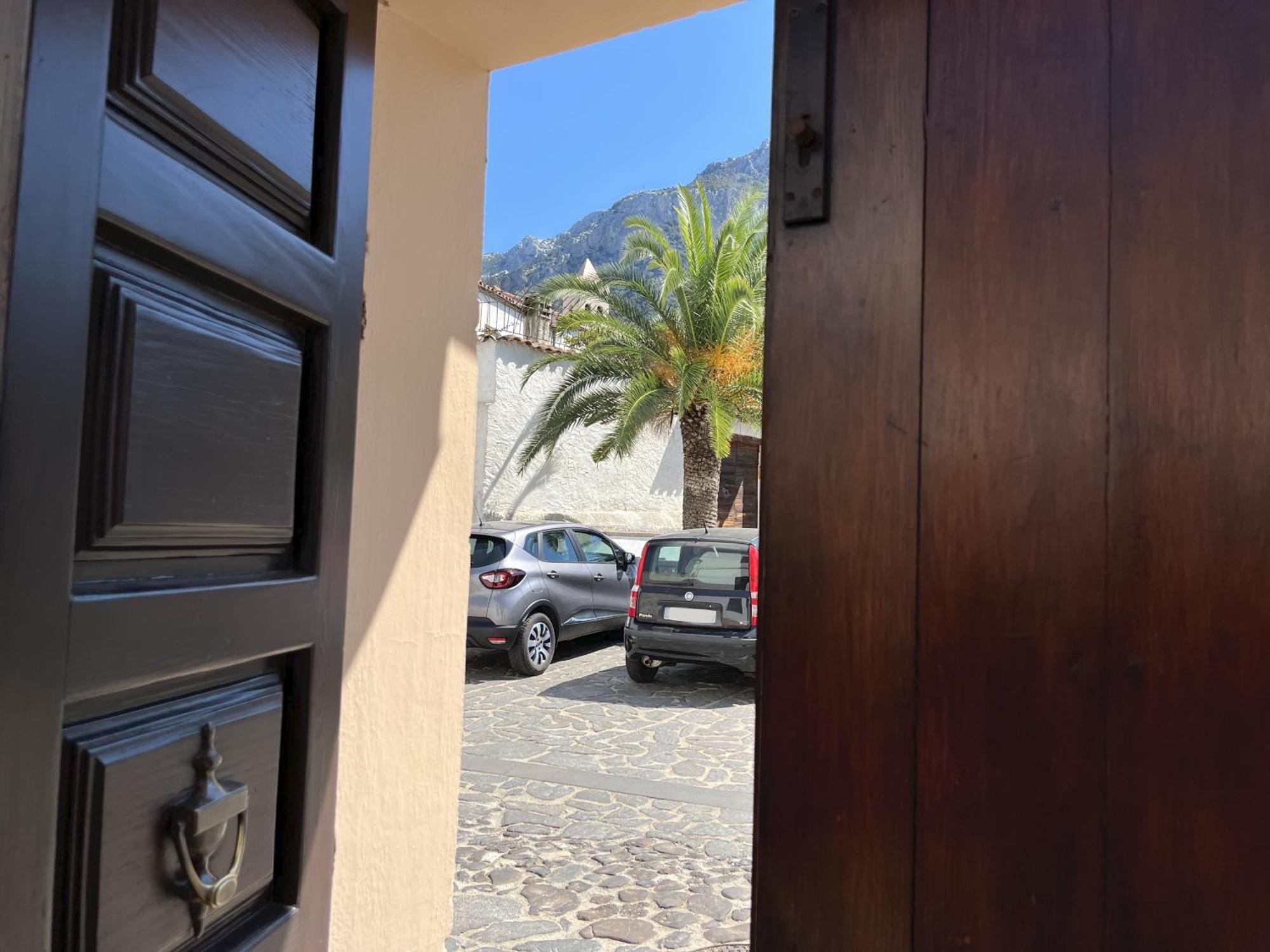 Casa Lia - Independent Apartment In The Gulf Of Orosei Galtellì Exterior foto